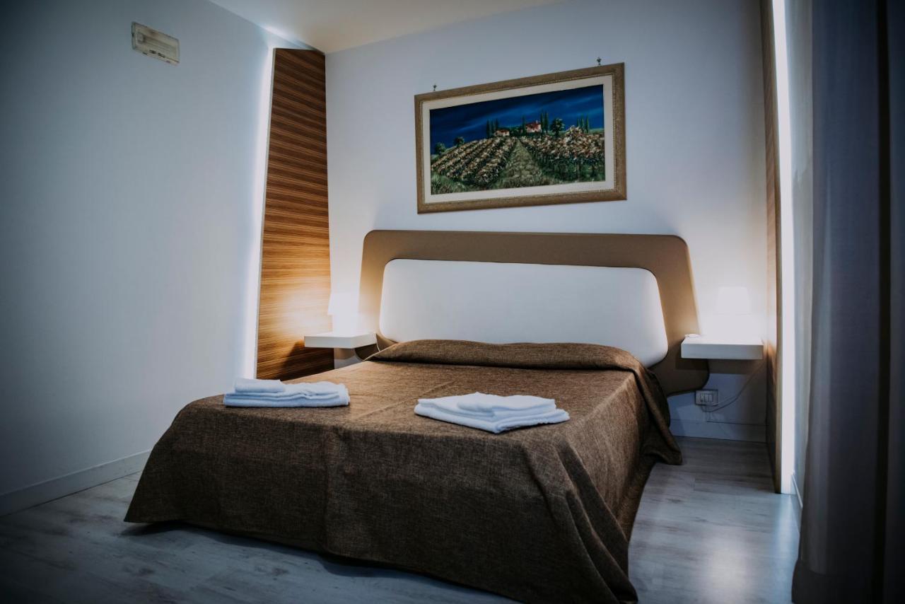 Hotel Casale Dei Greci เบียงกาวิลลา ภายนอก รูปภาพ