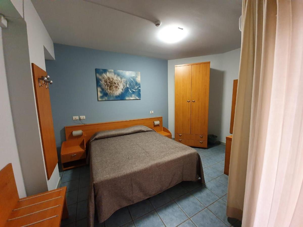 Hotel Casale Dei Greci เบียงกาวิลลา ภายนอก รูปภาพ
