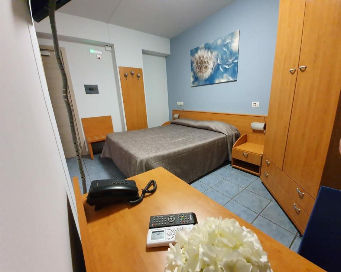 Hotel Casale Dei Greci เบียงกาวิลลา ภายนอก รูปภาพ